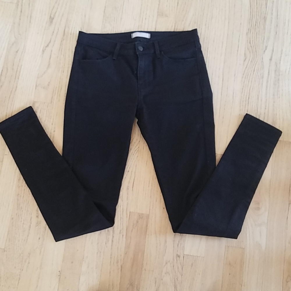 Black Uniqlo size 27 skinny jeans